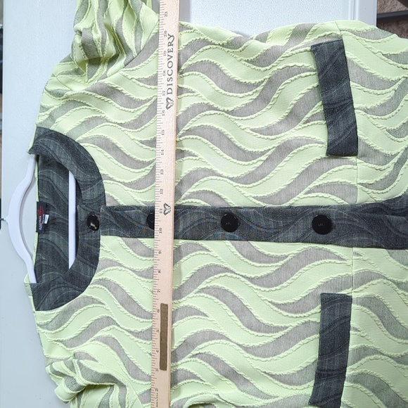 Andria Lieu Collection, pastel green and grey knit blazer. XL - Picture 5 of 6